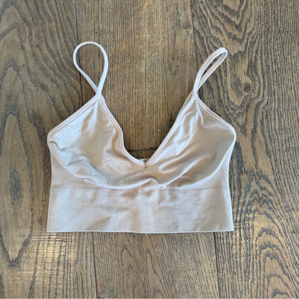 COPY - Gap Body Bralett new with tags